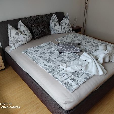 Fox Apartmanok Heviz Exterior photo